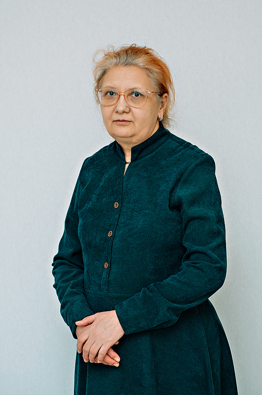 Ахмедзянова Елена Викторовна.